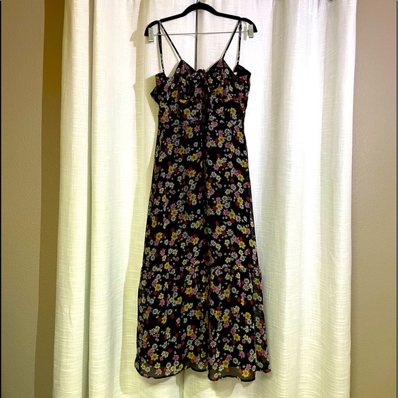 BB DAKOTA BLACK FLORAL MAXI DRESS sz. 10 NEW WITH TAGS - Picture 3 of 9